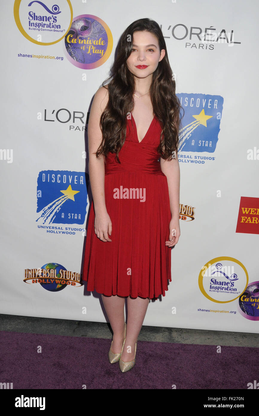 Universal City, CA, Stati Uniti d'America. Mar 5, 2016. 5 Marzo 2016 - CITTÀ UNIVERSALE, California - Madison McLaughlin. Quindicesima Shane l'ispirazione di gala tenutosi presso l'Universal Studios Globe Theatre. Photo credit: Byron Purvis/AdMedia © Byron Purvis/AdMedia/ZUMA filo/Alamy Live News Foto Stock