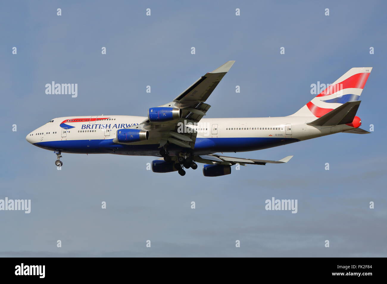 British Airways Boeing 747-400 G-civiltà l'atterraggio all'Aeroporto Heathrow di Londra, Regno Unito Foto Stock