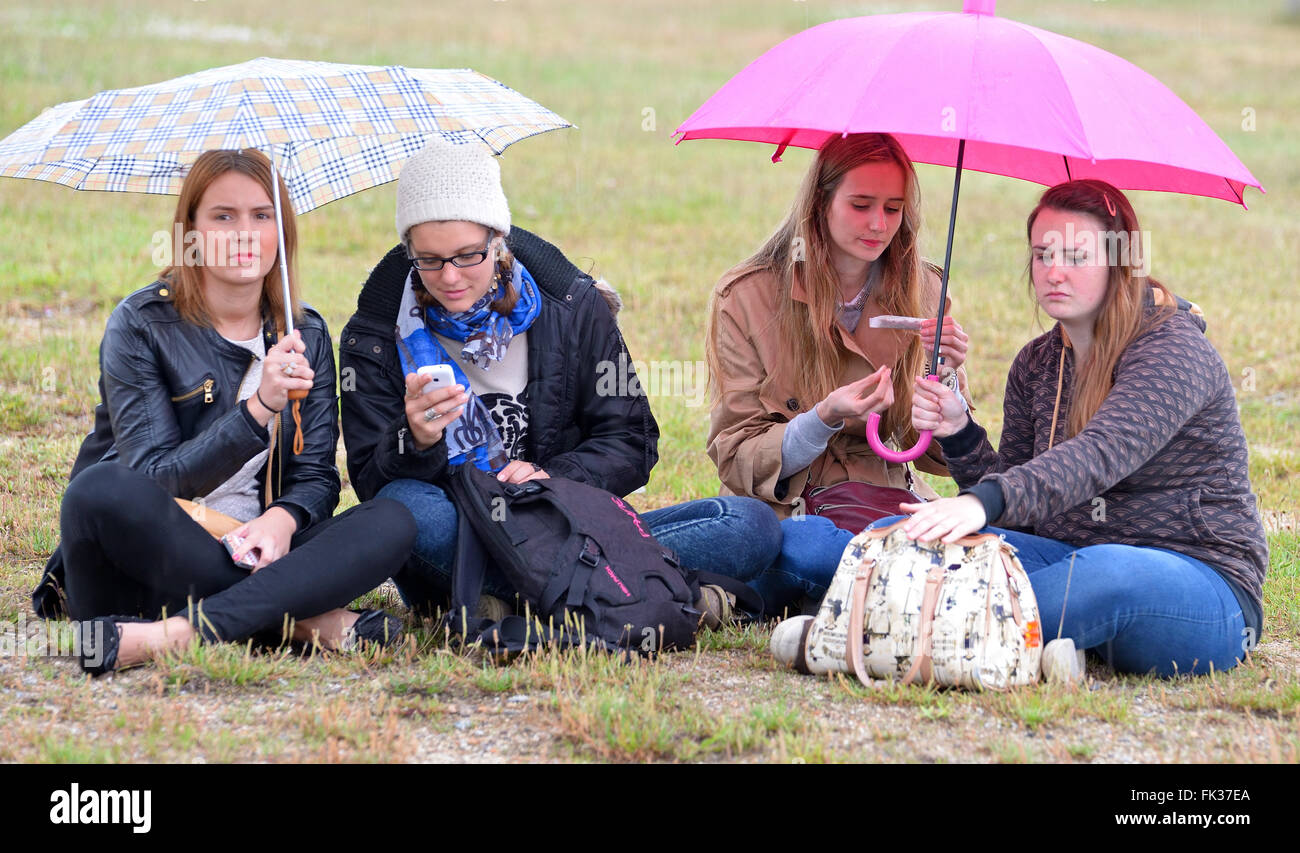Barcellona - 30 Maggio: Udienza guardare un concerto presso Heineken Primavera Sound Festival 2014. Foto Stock