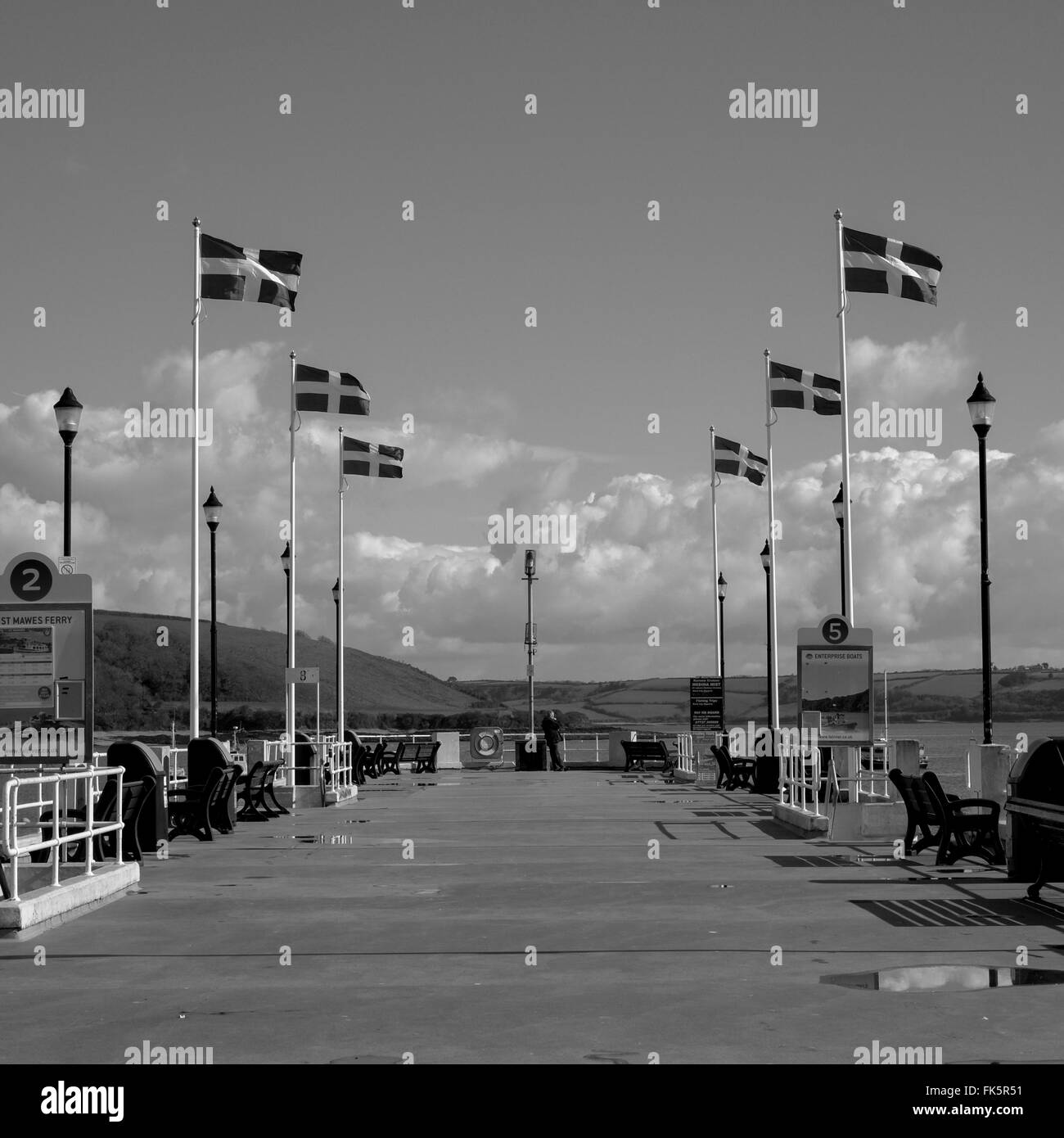 San Piran bandiera (Cornish: Baner Peran) è lo standard bandiera della Cornovaglia, la maggior parte del sud-ovest della contea, in Inghilterra Foto Stock