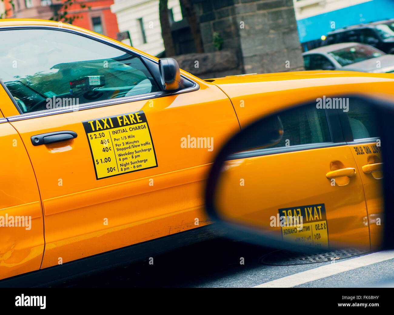 Taxi giallo new york immagini e fotografie stock ad alta risoluzione - Alamy