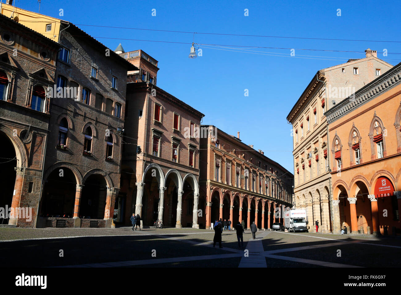 Piazza Santo Stefano, Bologna, Emilia Romagna, Italia, Europa Foto Stock