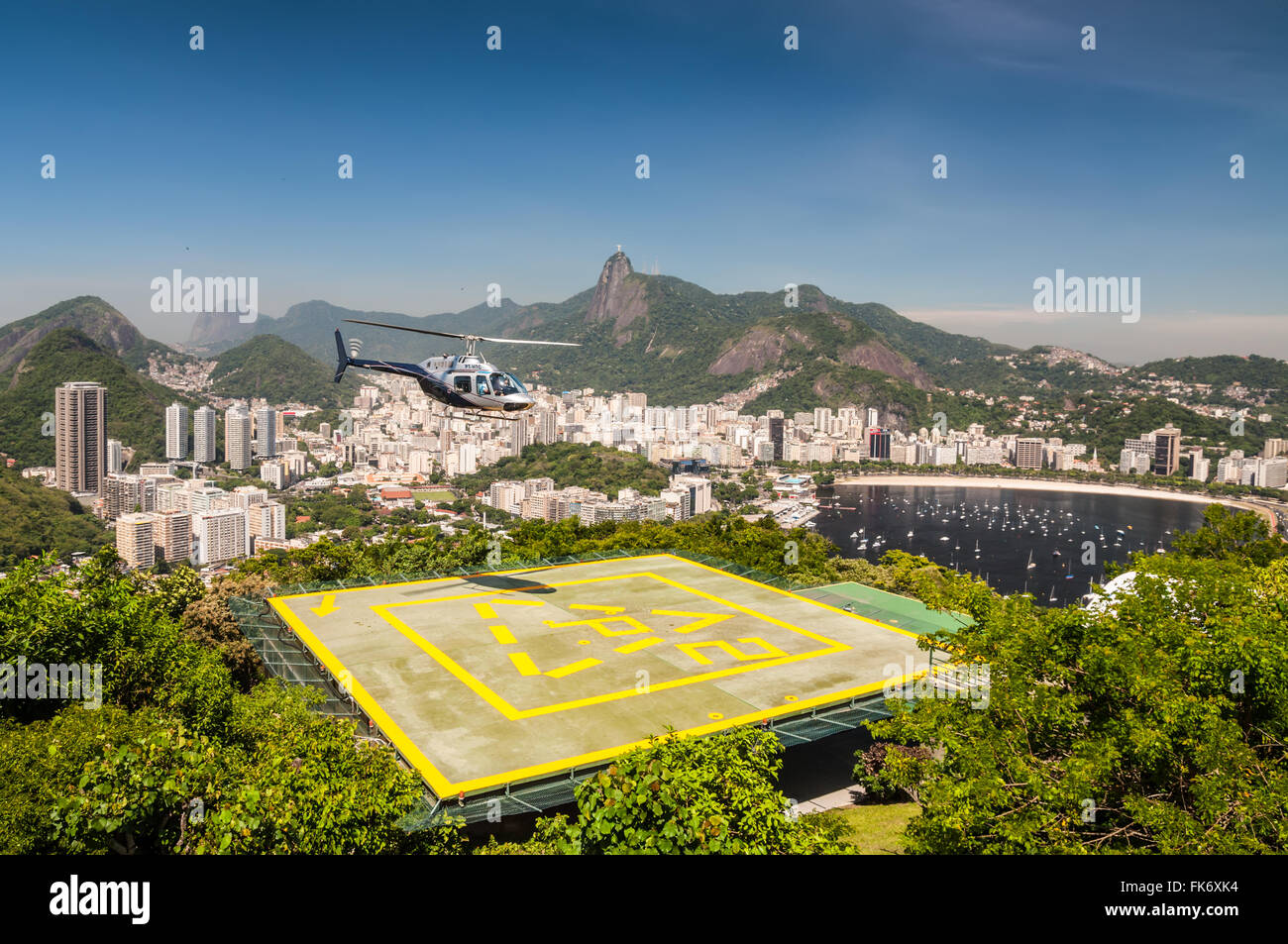 Rio de Janeiro Tour in Elicottero a Rio de Janeiro in Brasile. Foto Stock