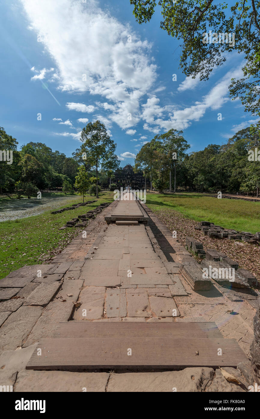 Entrata di Angkor Baphuon, un lungo percorso Foto Stock