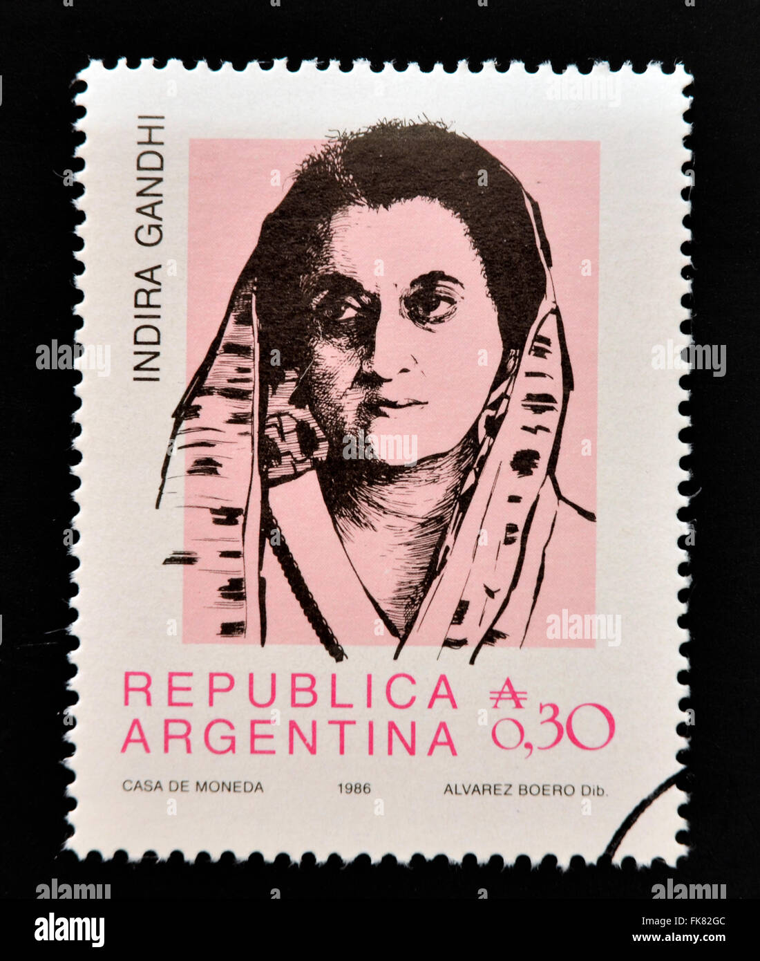 ARGENTINA - CIRCA 1986: timbro stampato in Argentina mostra Indira Gandhi, circa 1986 Foto Stock