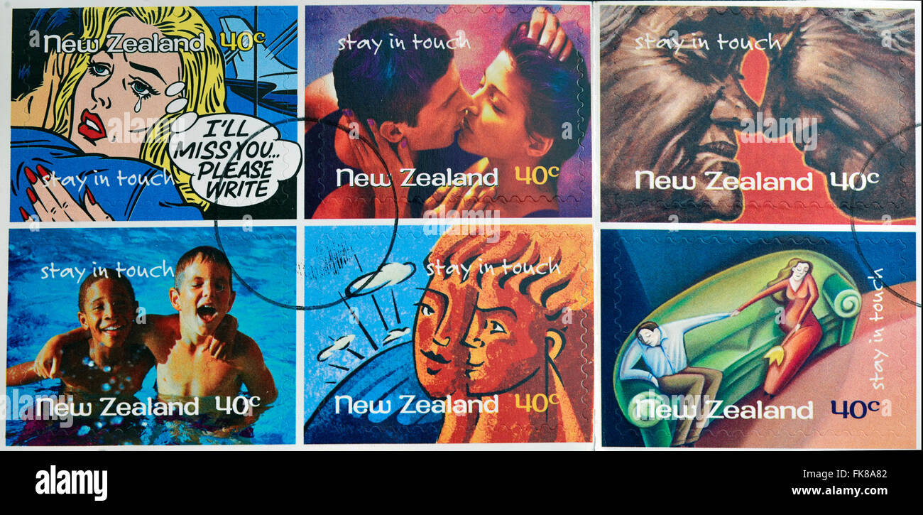 Nuova Zelanda- circa 1998: francobolli stampati in Nuova Zelanda dedicato a rimanere in contatto, circa 1998 Foto Stock