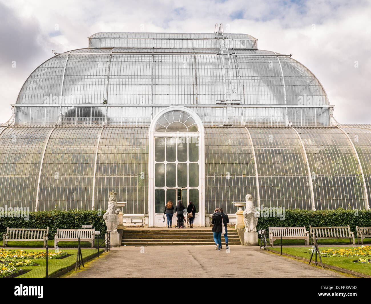 La casa delle palme presso il Royal Botanical Gardens di Kew, Londra. Foto Stock