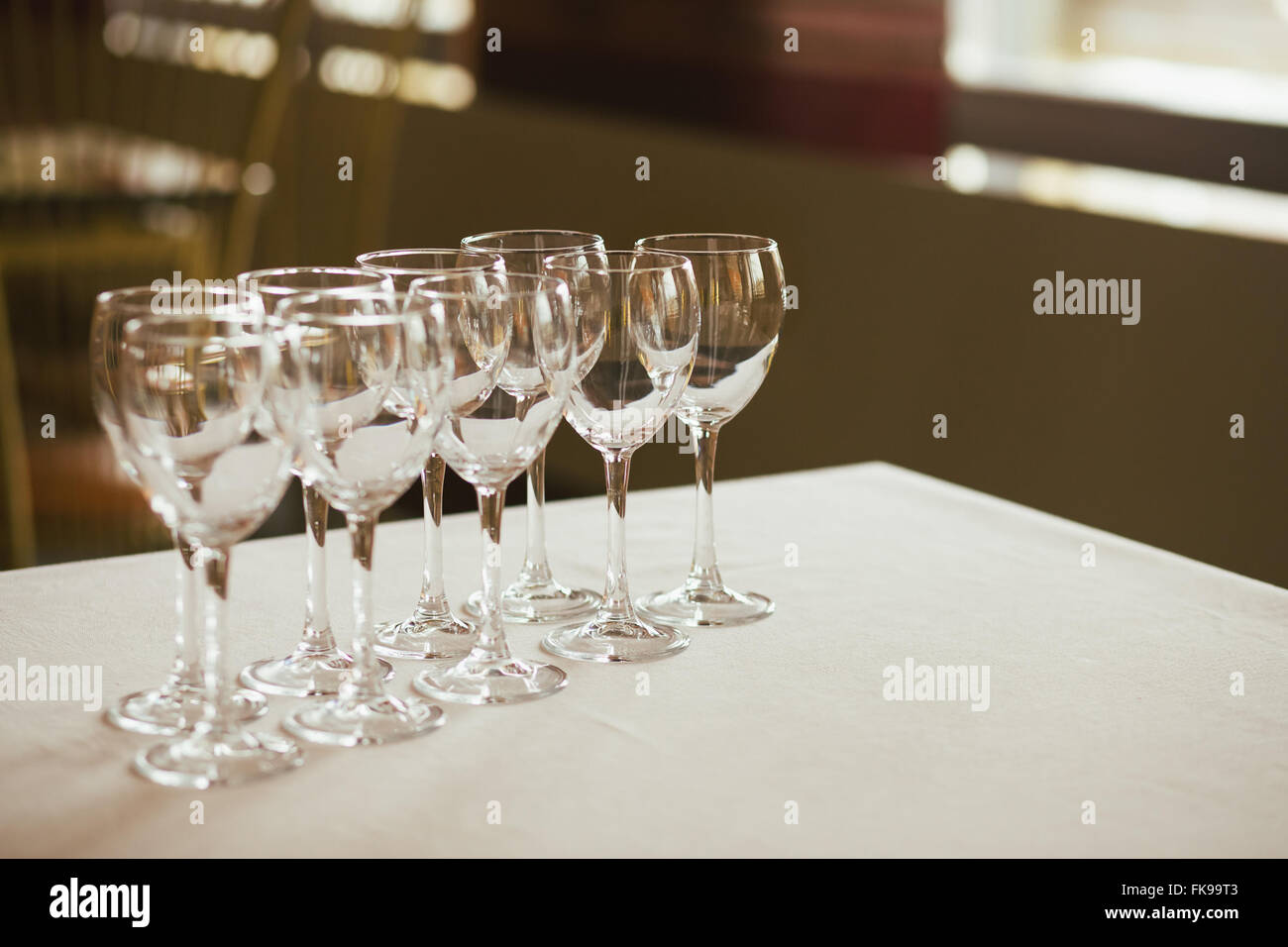 Occhiali di vuoto impostato nel ristorante Foto Stock