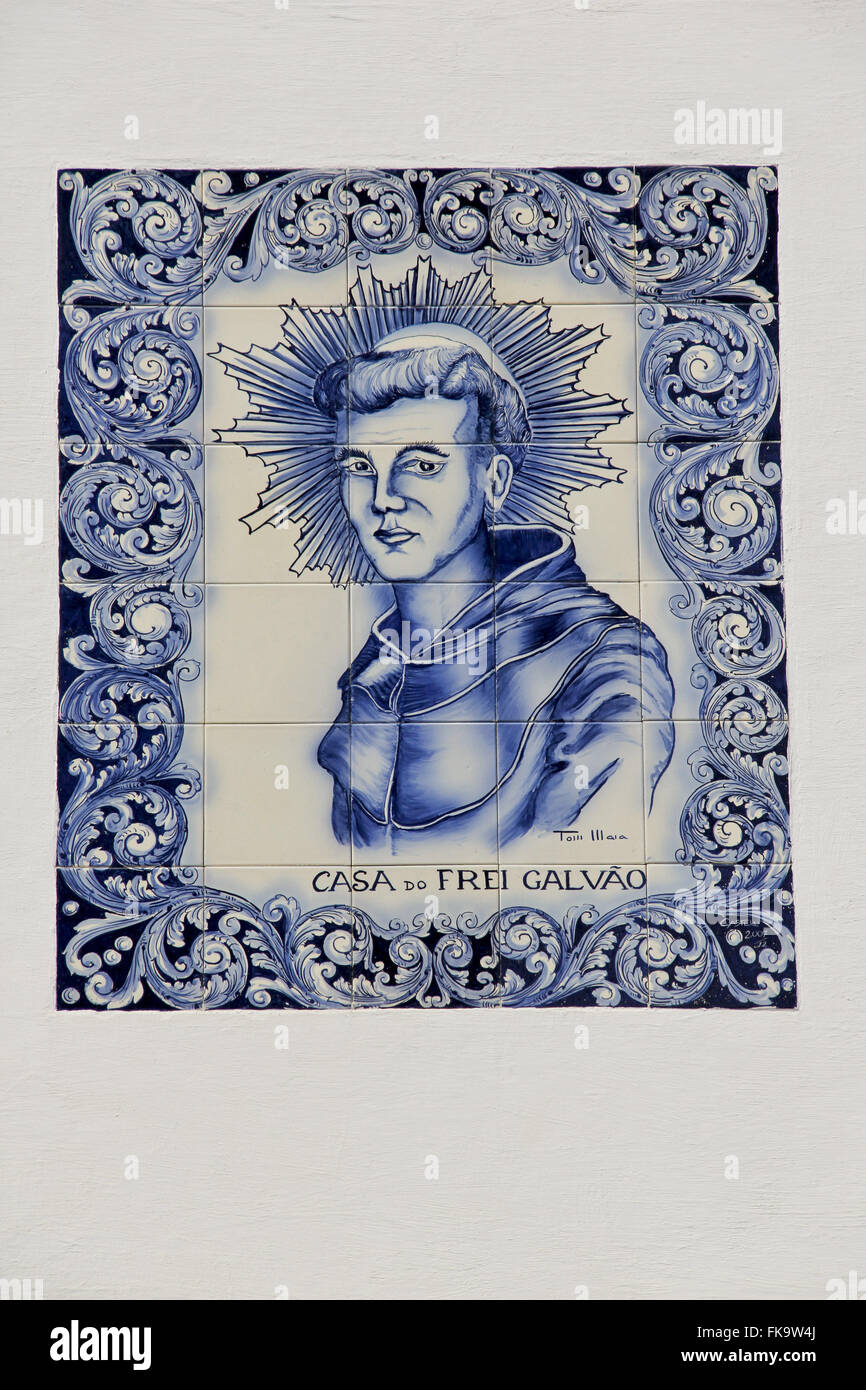 Picture House di frate Frei Galvão in strada con lo stesso nome nel centro della città Foto Stock