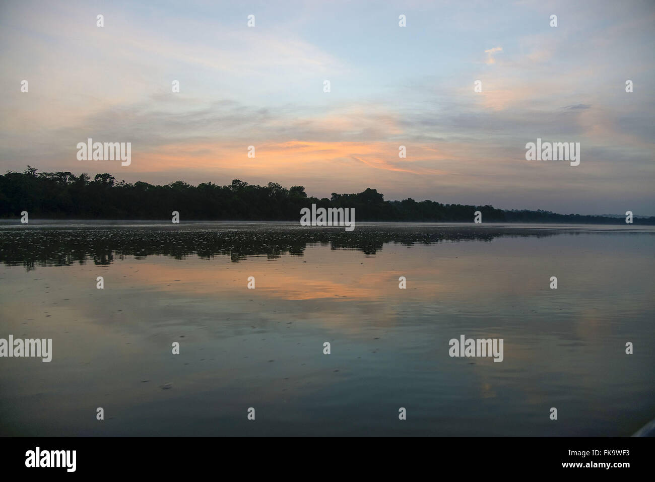 Amanhecer nessun Rio Teles Pires Foto Stock