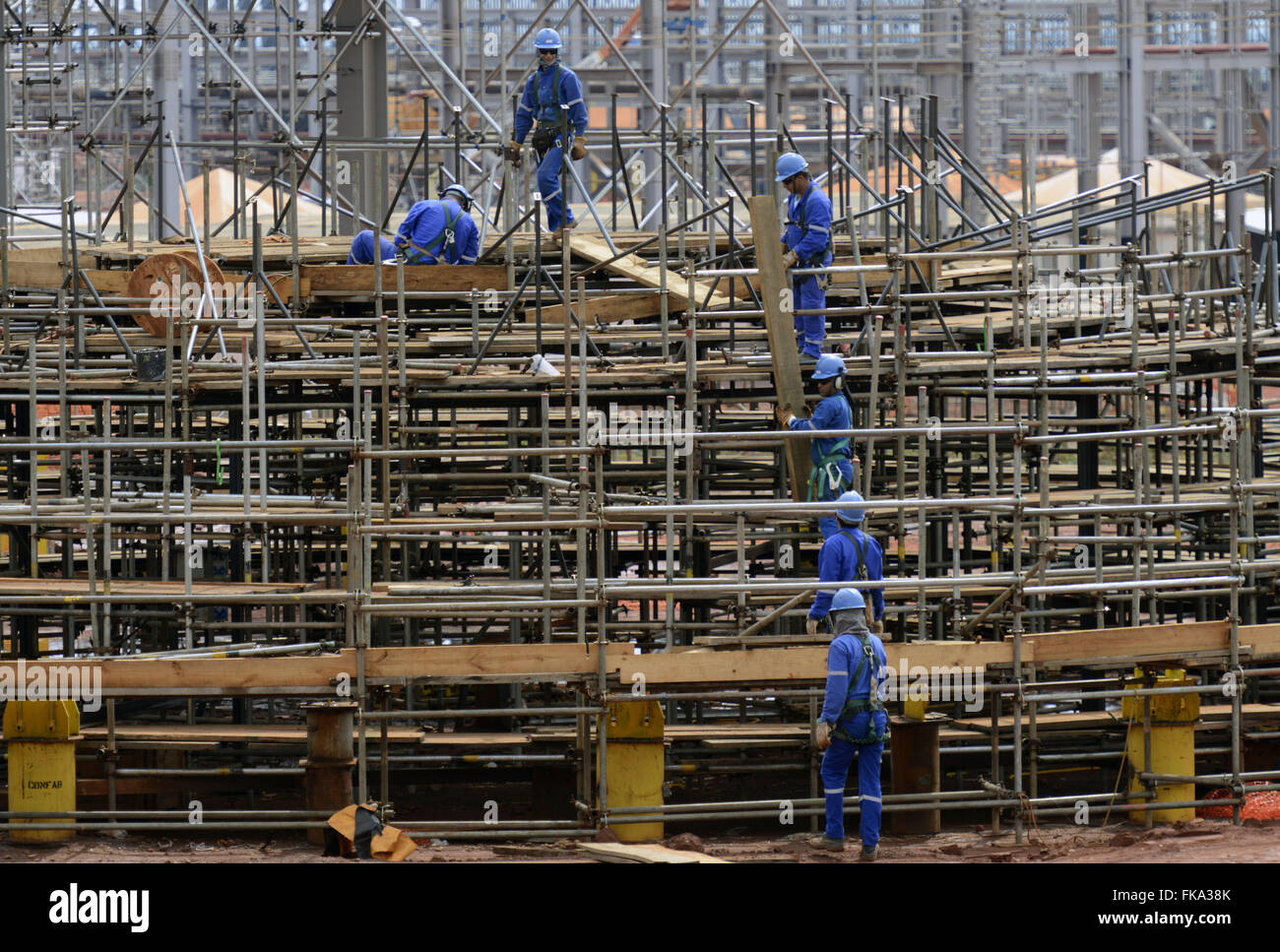 Addetti ai lavori di costruzione di fertilizzante azotato unità di Petrobras Foto Stock