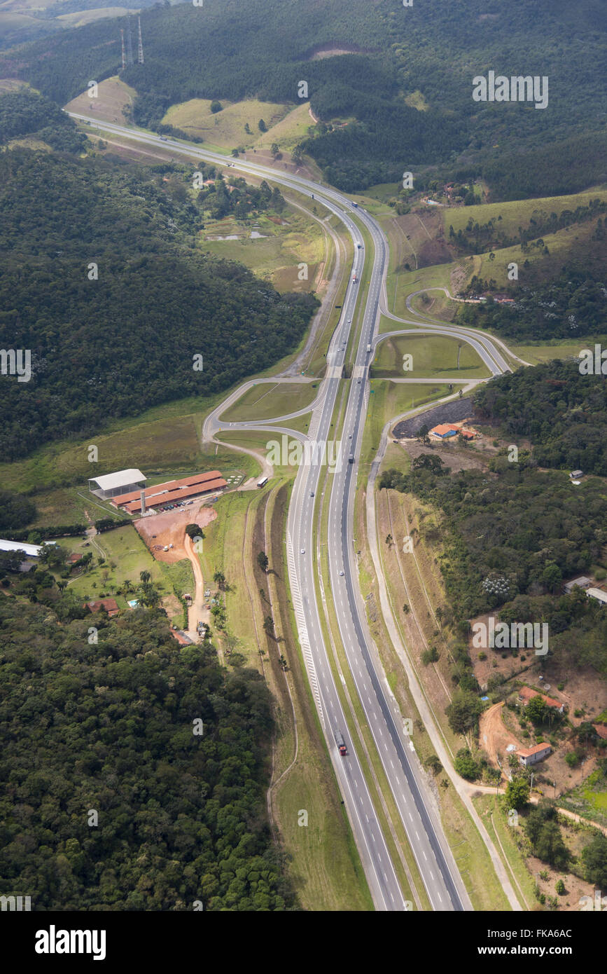 Vista aerea del Dom Pedro I autostrada SP-065 Foto Stock