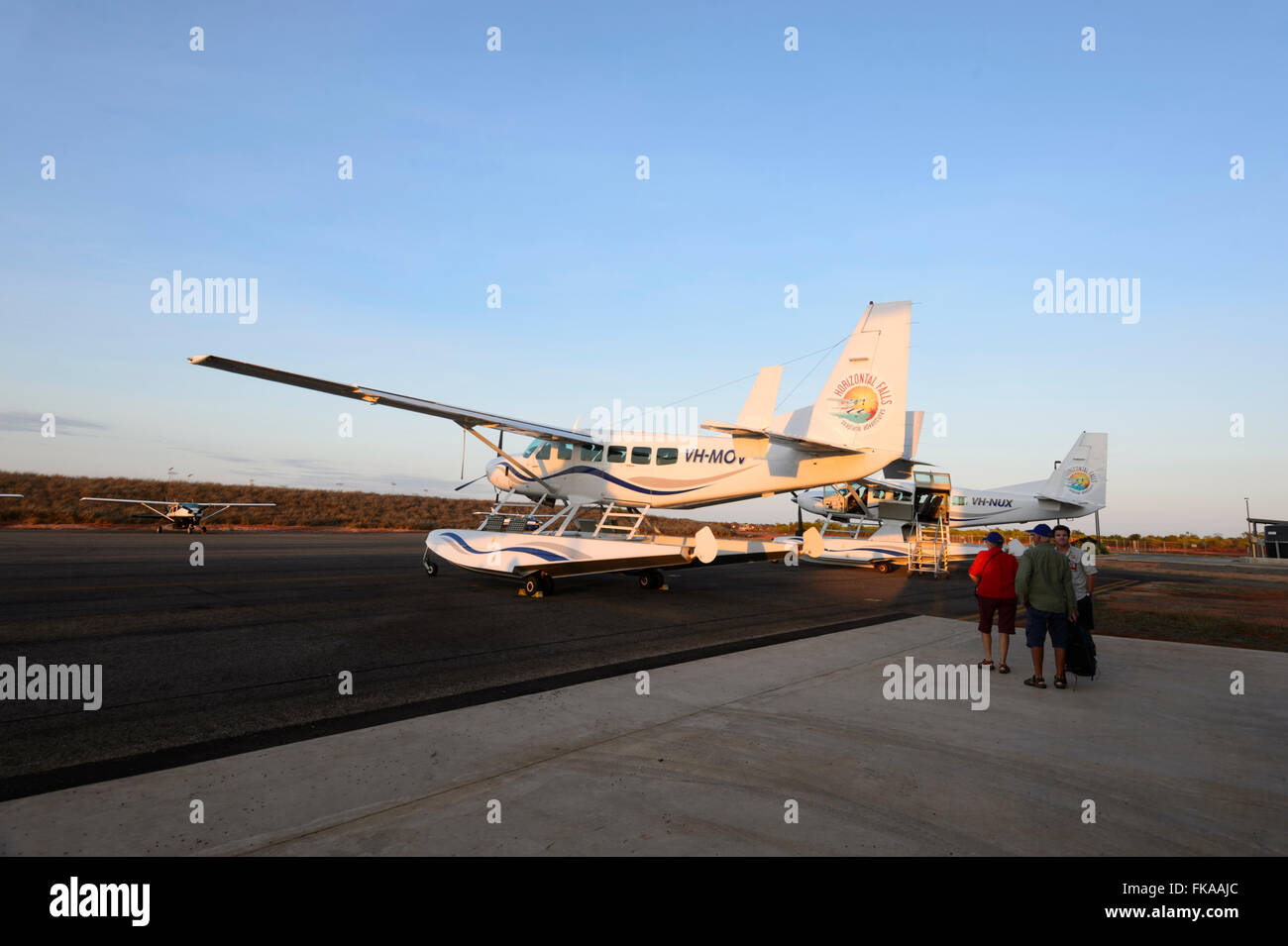 Cessna Caravan appartenenti ad orizzontale cade idrovolante avventure, aeroporto di Broome, regione di Kimberley, Australia occidentale Foto Stock