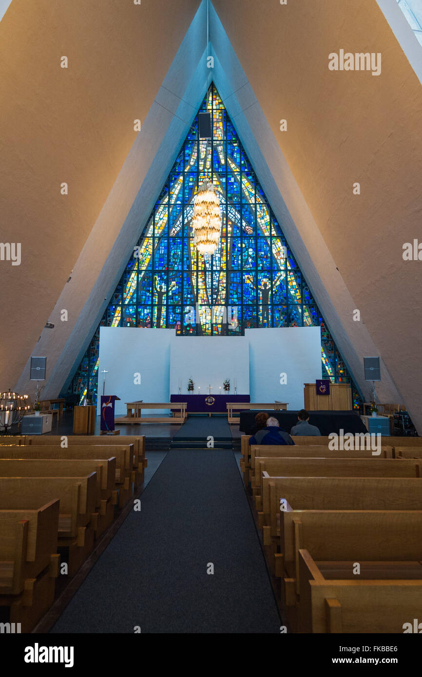 Gli interni della Cattedrale Artica (Tromsdalen Chiesa / Tromsøysund Chiesa) a Tromsø in Norvegia Foto Stock