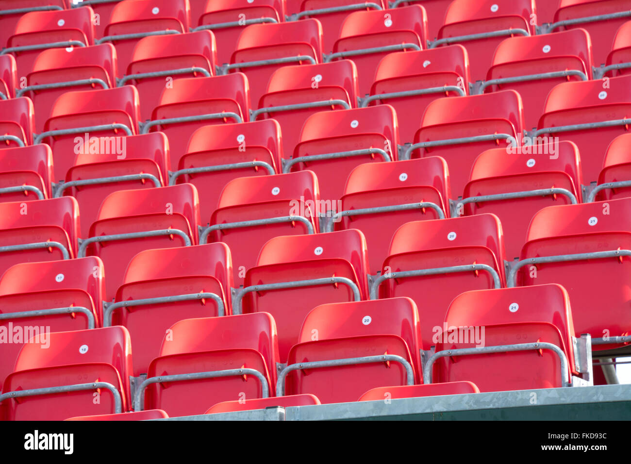 Posti a sedere stadio Foto Stock