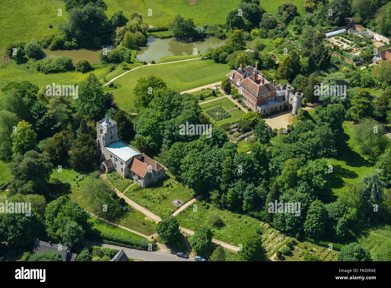 Una veduta aerea di Benington Signoria, un maniero Georgiano casa nel Hertfordshire Foto Stock