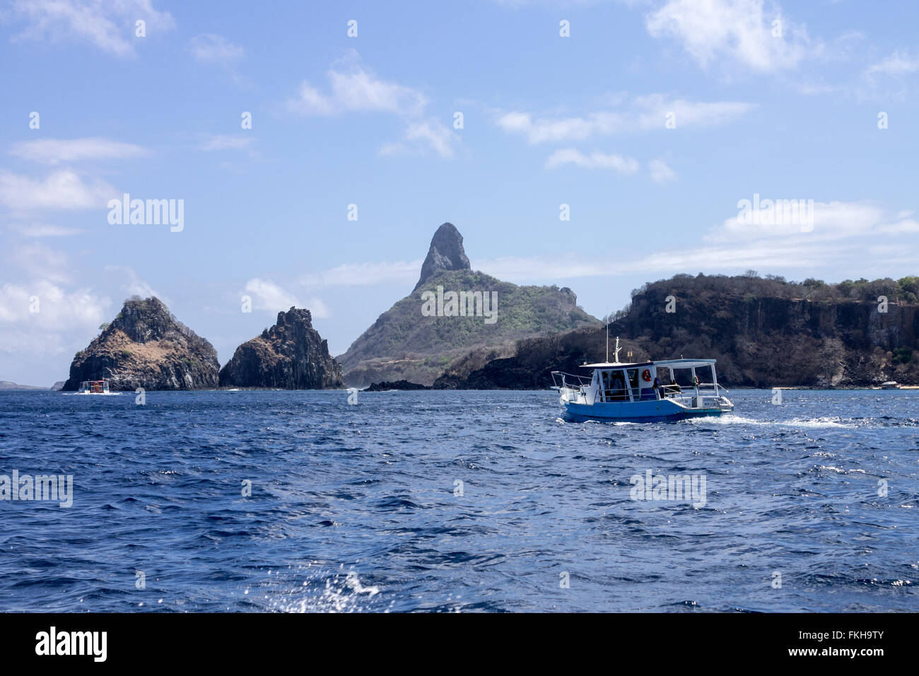 Due fratelli, Pico Hill e acque di Fernando de Noronha, Brasile. Foto Stock