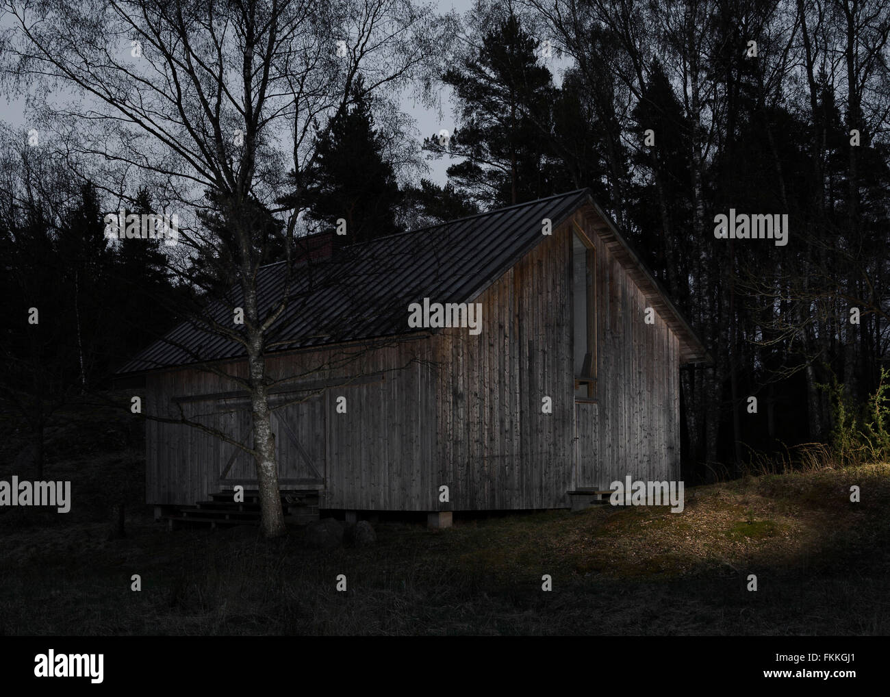 Una residenza privata in arcipelago finlandese in Europa. Una vista di sera tome. Foto Stock