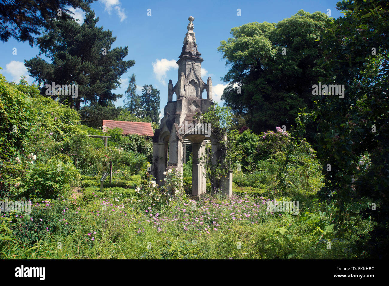 Una vista del Myddelton House Gardens a Enfield, una giornata d'estate. Foto Stock