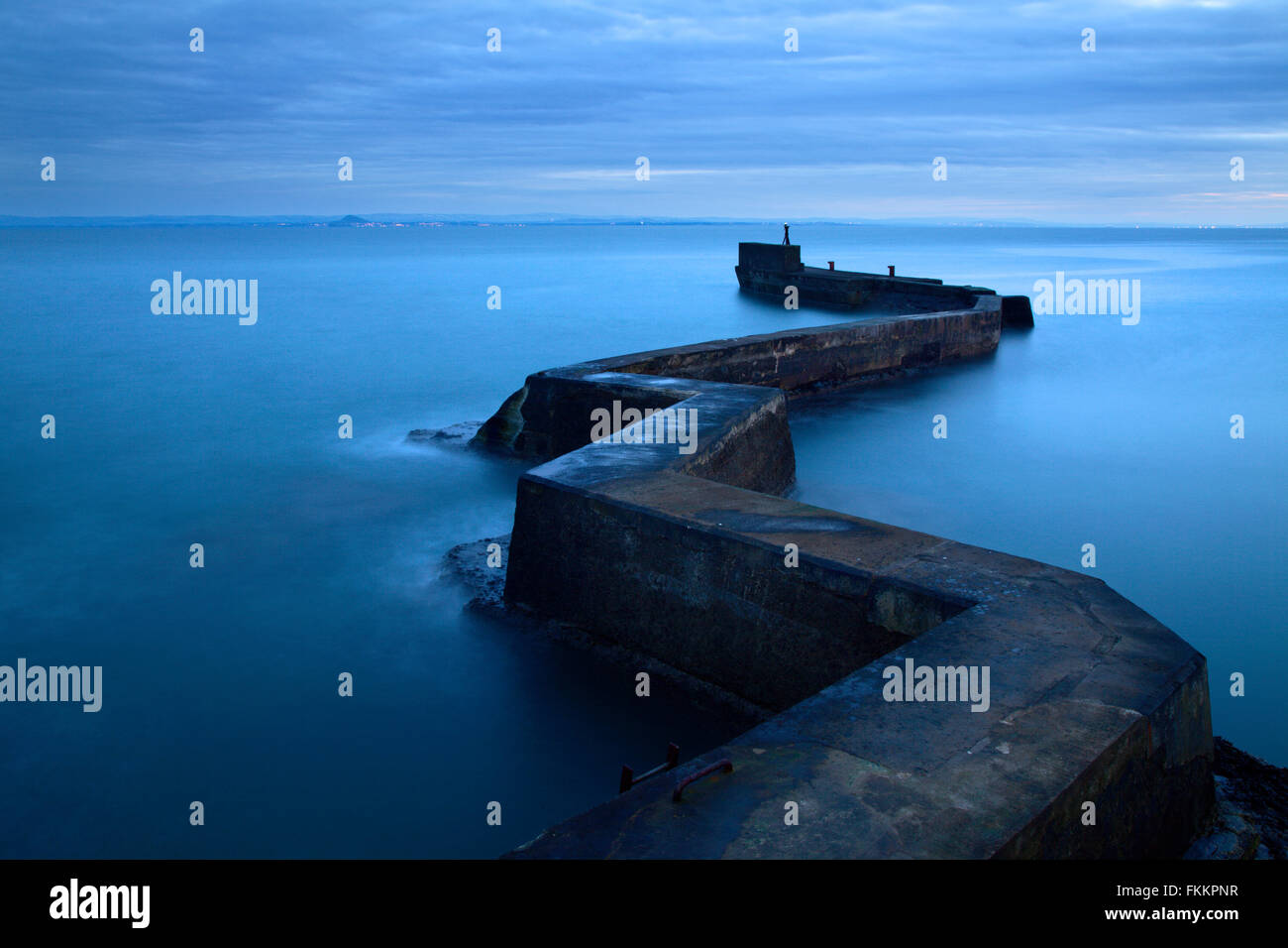 A Zig Zag frangiflutti al crepuscolo St Monans East Neuk di Fife Scozia Scotland Foto Stock