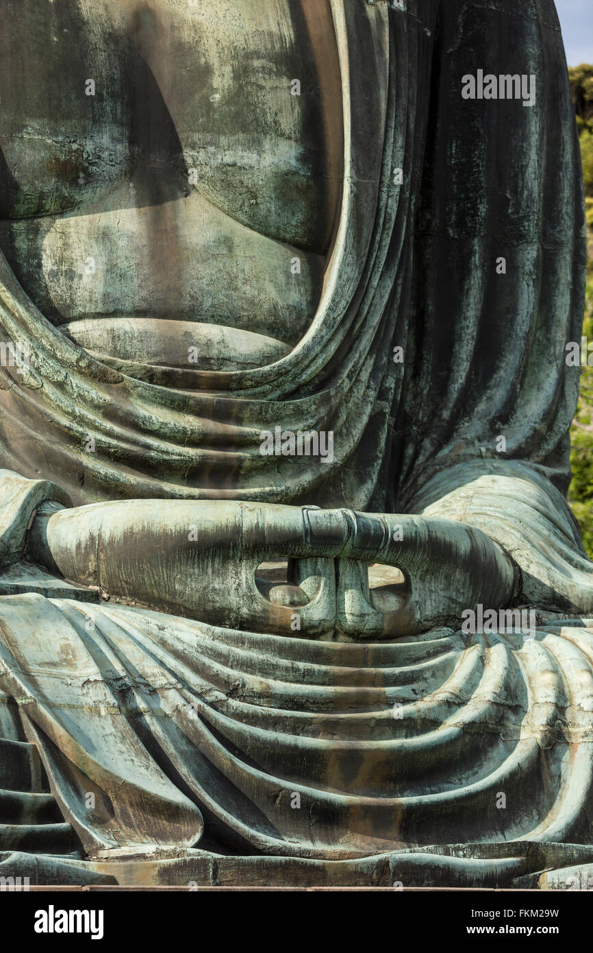 Le mani a Kamakura Daibutsu, nella prefettura di Kanagawa in Giappone. Foto Stock