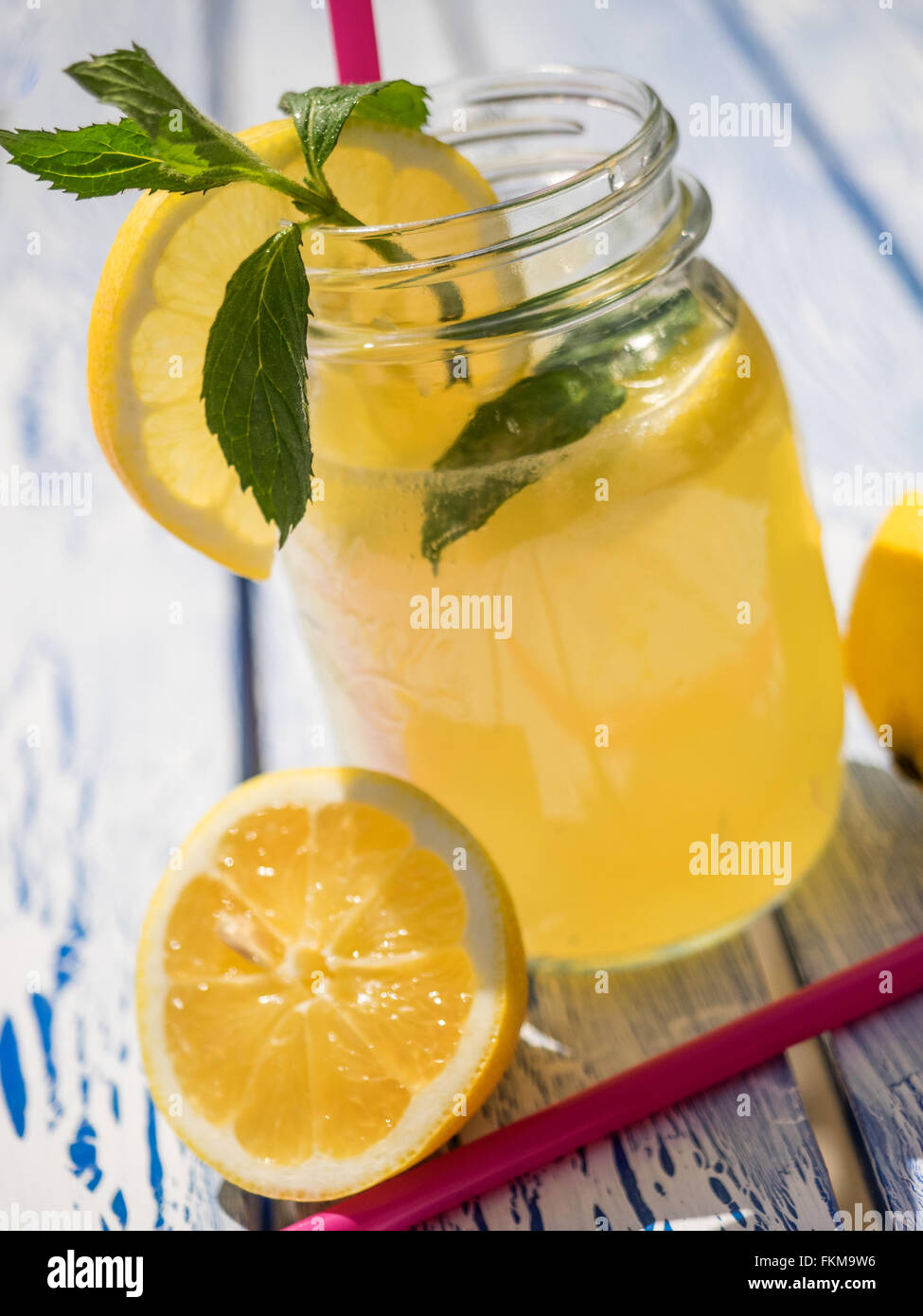 Fresco di limone Limonata Foto Stock