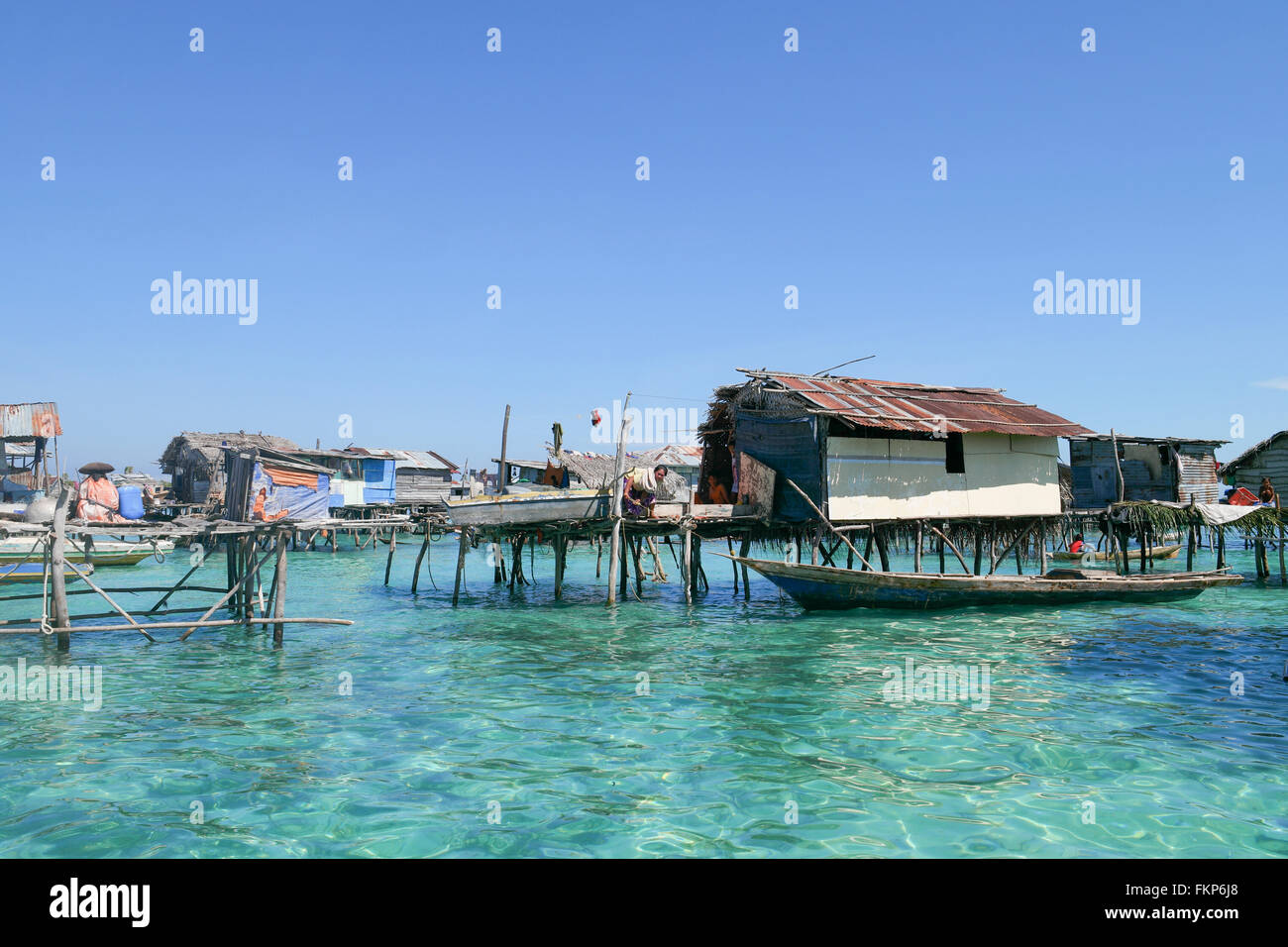 La vita quotidiana di mare popolo zingaro e la vista del paesaggio in Sipadan Omadal isola situata in Semporna. Foto Stock