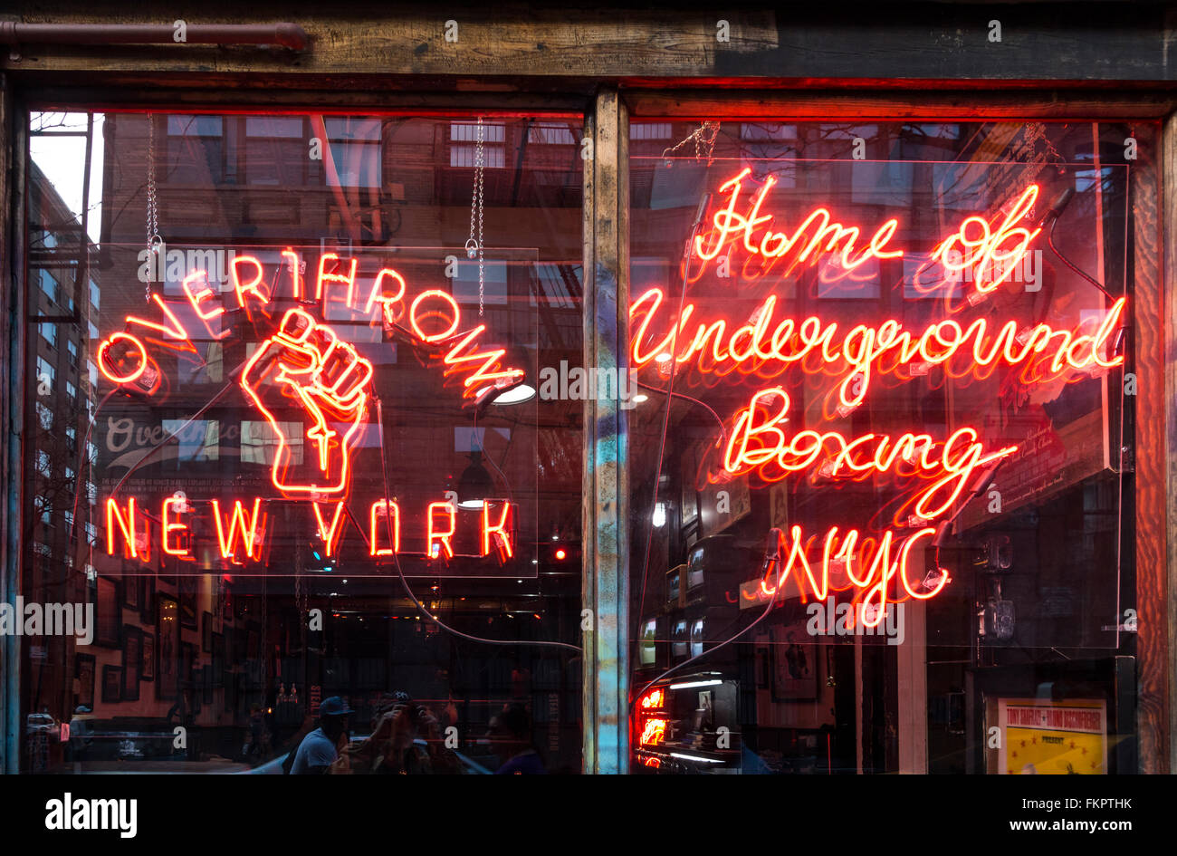 Rovesciare il New York, casa di Metropolitana di pugilato NYC Foto Stock