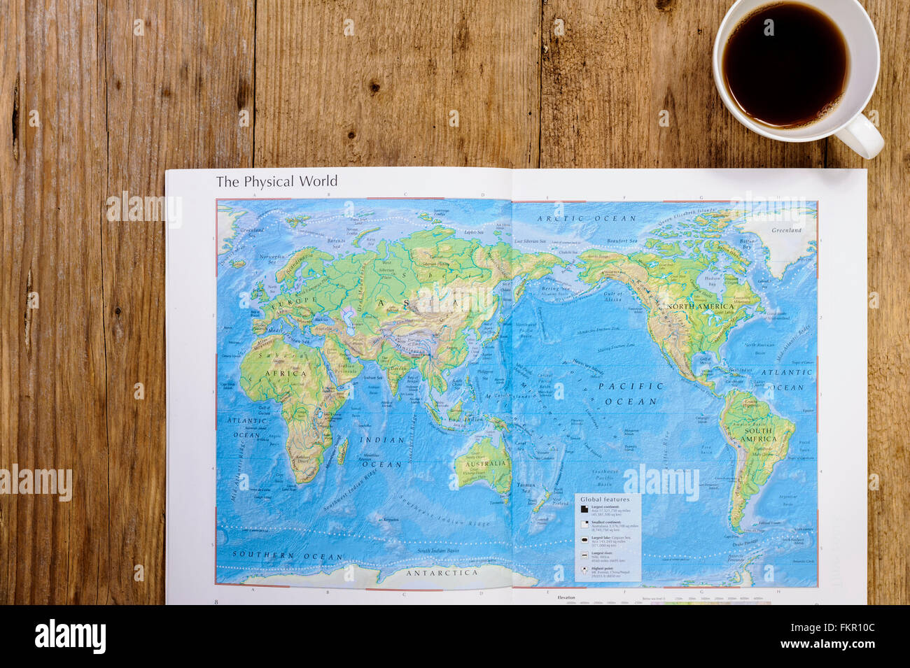 Pianificazione di una vacanza, con mappa del mondo, Atlas. Foto Stock