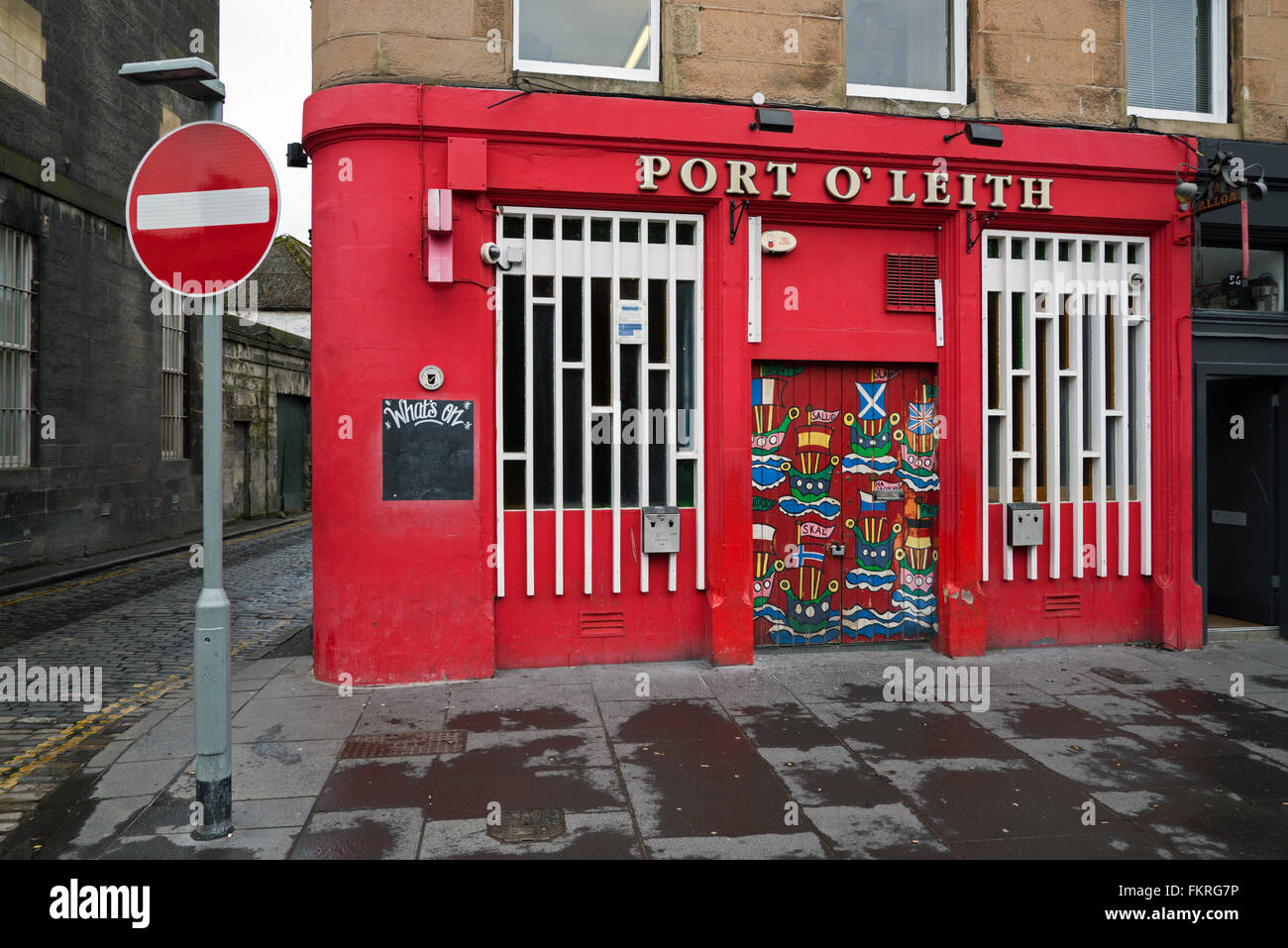 La porta o' Leith Bar in via di costituzione, Leith, Edimburgo, Scozia. Foto Stock