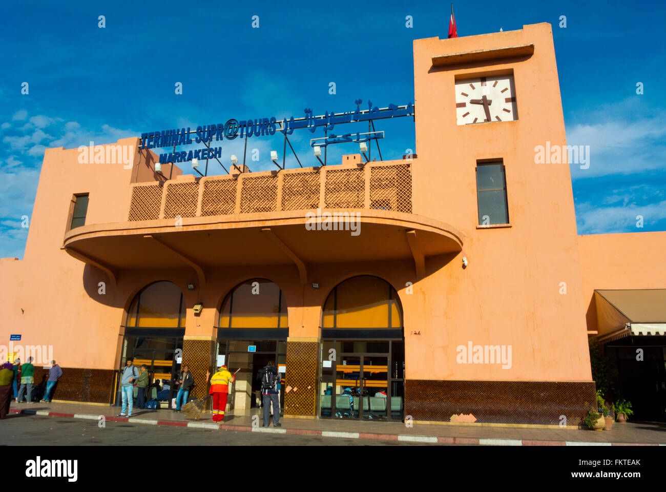 Il terminale Supratours, lunga distanza dalla stazione degli autobus, Gueliz, Ville Nouvelle, Marrakech, Marocco, Africa settentrionale Foto Stock