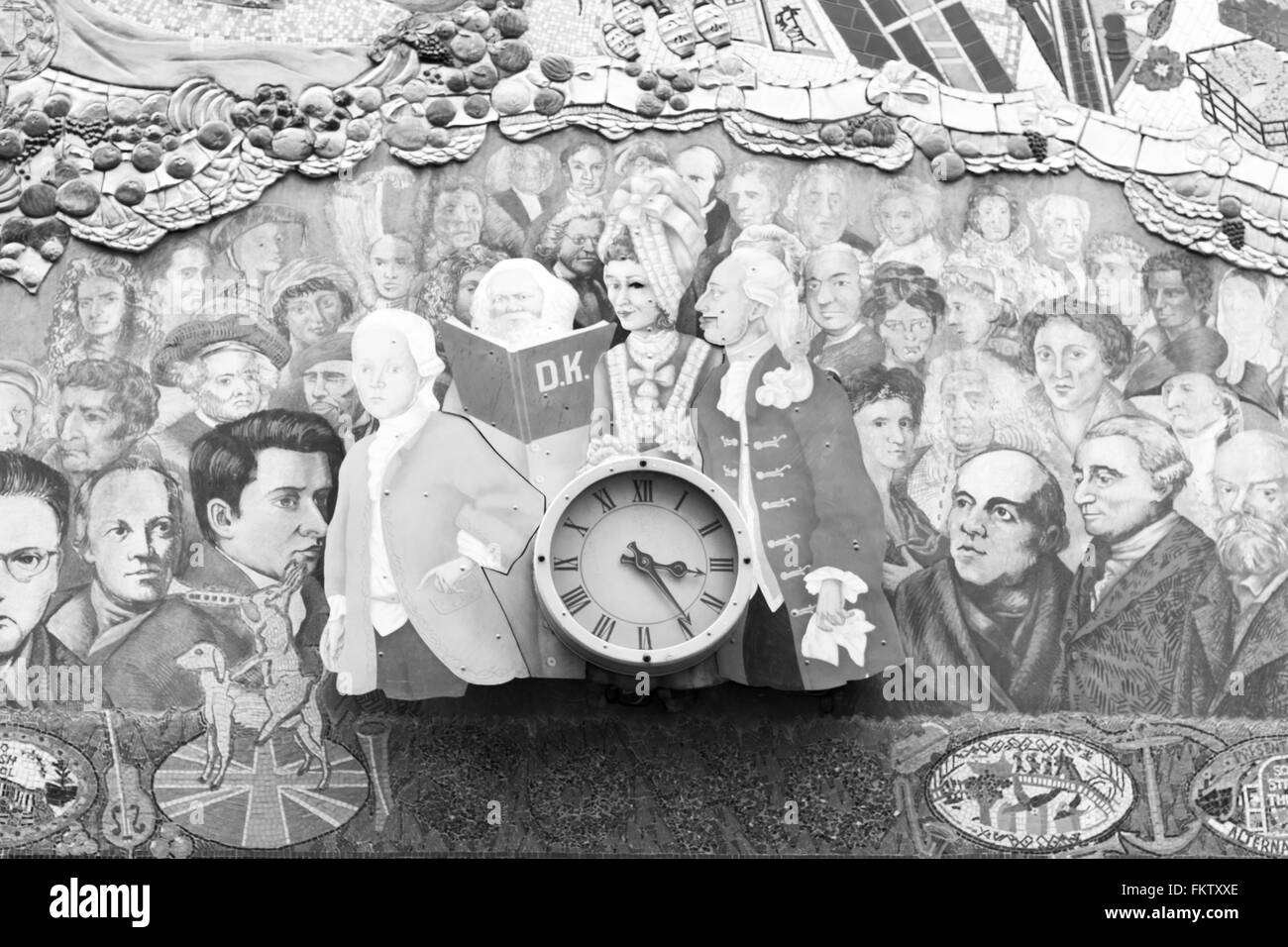 Il murale sulla parete sopra il Carnaby Street, Londra, Regno Unito Foto Stock