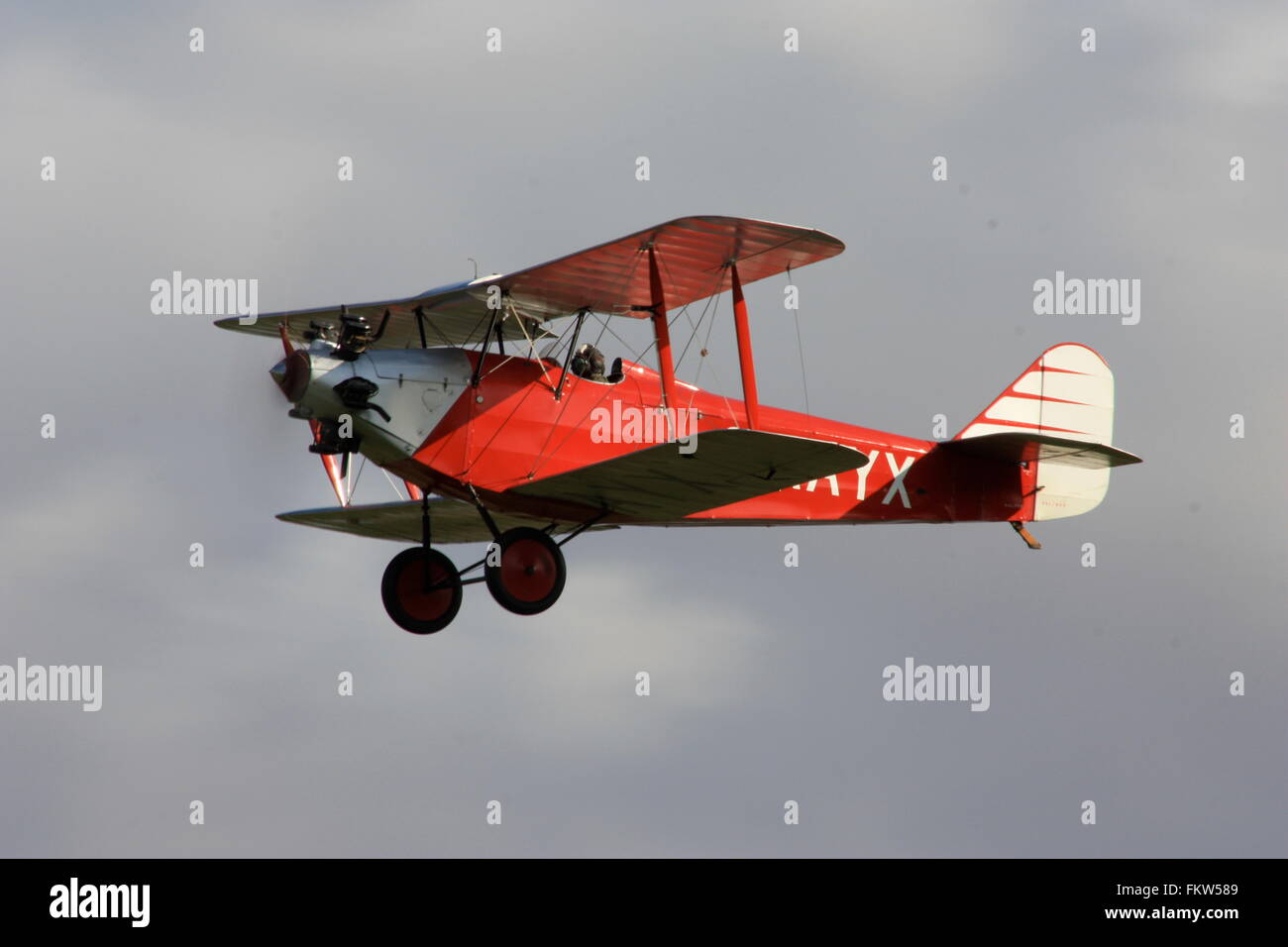 1930 Martlet meridionale in volo al vecchio operaio Aerodrome Foto Stock