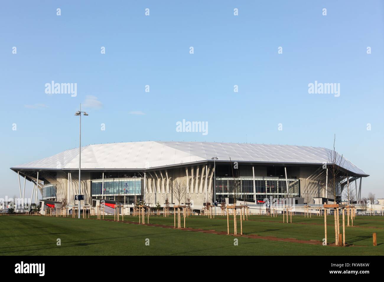 Parc Olympique soprannominato Grand Stade e Stade des Lumieres di Lione, Francia Foto Stock