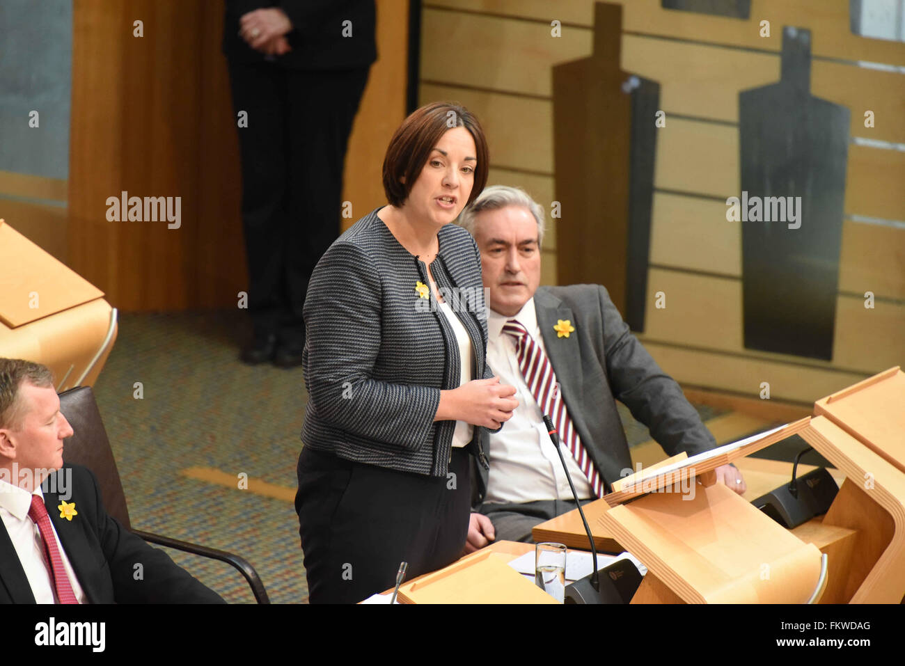 Edimburgo, Scozia, Regno Unito, 10 marzo, 2016. Scottish leader laburista Dugdale Kezia parlando durante la sessione settimanale di Primo Ministro di domande al parlamento scozzese, Credito: Ken Jack / Alamy Live News Foto Stock