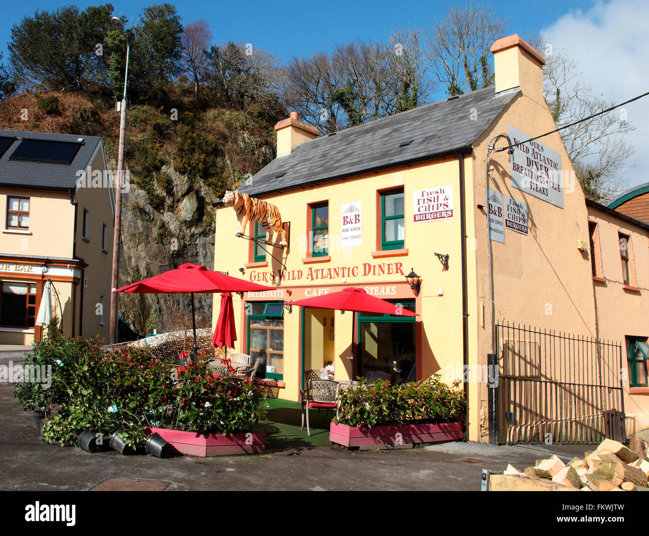 Ger's Diner e B&B nel villaggio di Leap, County Cork, Irlanda Foto Stock