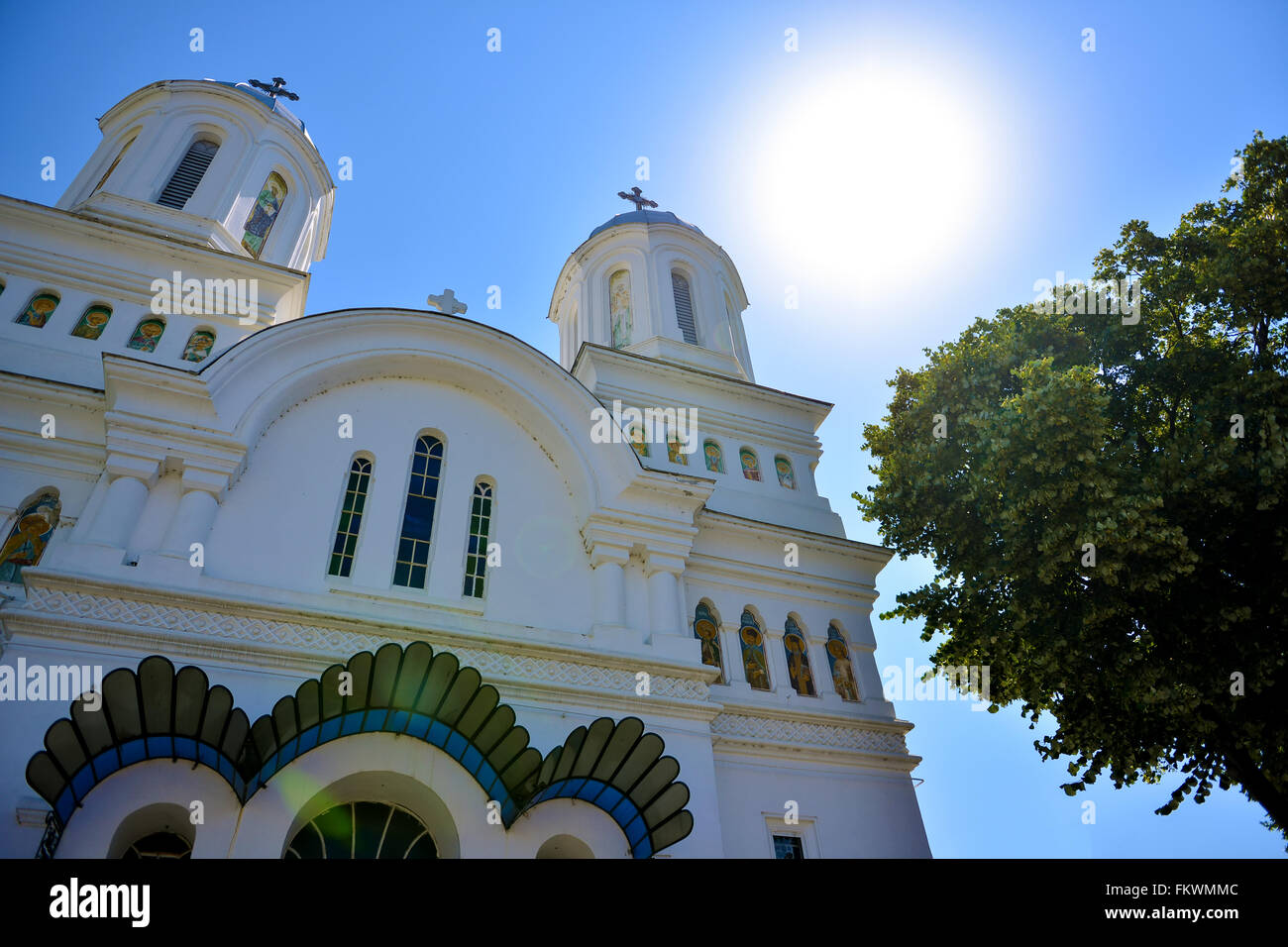 Esterno la chiesa con il blu del cielo Foto Stock