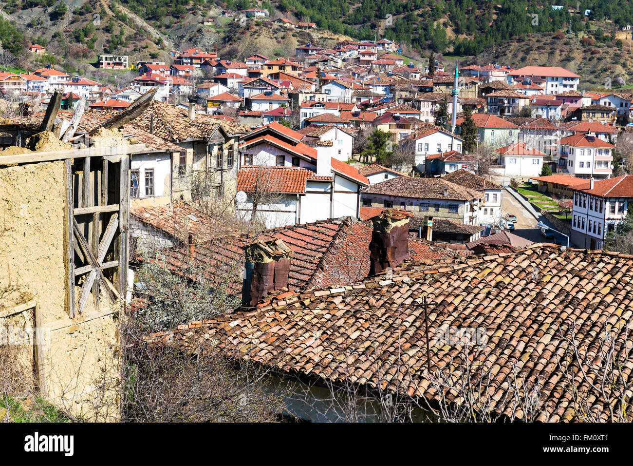 Abbandonato adobe house in Tarakli che è un quartiere storico di Sakarya provincia della regione di Marmara, Turchia. Foto Stock