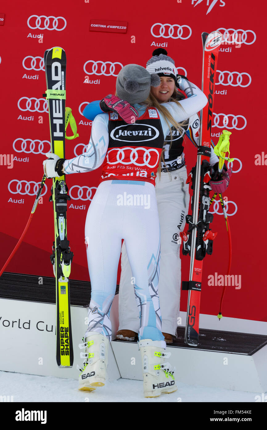 Cortina d'Ampezzo, Italia 24 gennaio 2016. Viktoria REBENSBURG (GER) prende il terzo posto durante la Audi FIS Coppa del Mondo di Sci Alpino Wom Foto Stock