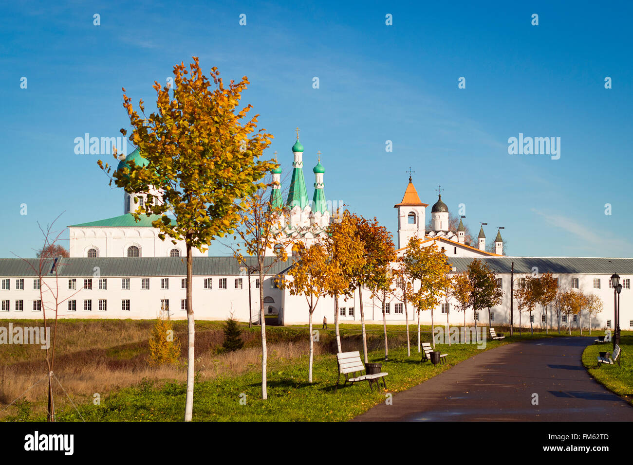 STARAYA SLOBODA, regione di Leningrado, Russia - 13 ottobre 2013: la Santissima Trinità Alexander Svirsky monastero nella regione di Leningrado, Foto Stock