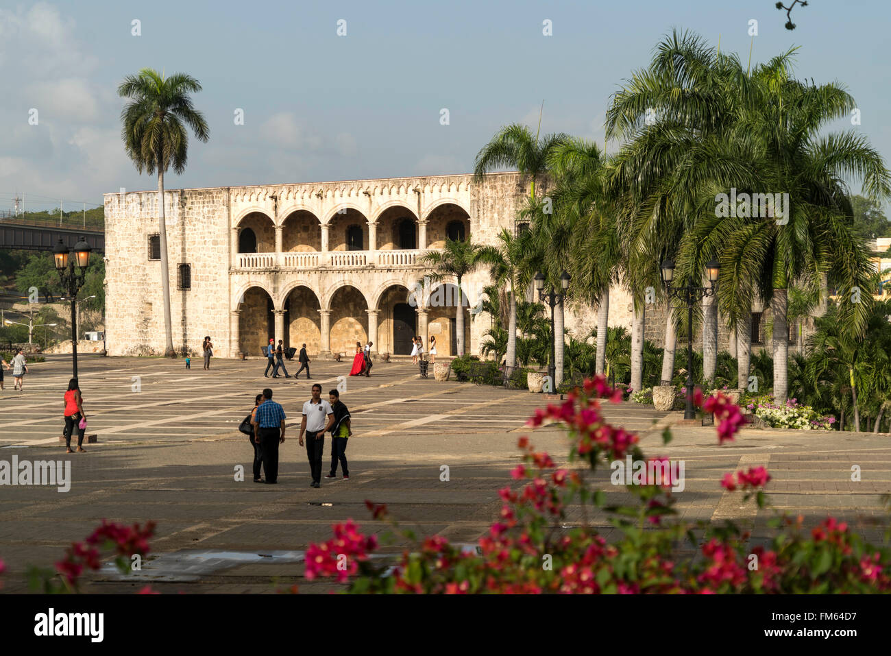 Plaza de Espana e Alcazar de Colon, Ciudad Colonial, capitale Santo Domingo, Repubblica Dominicana, Caraibi, America, Foto Stock