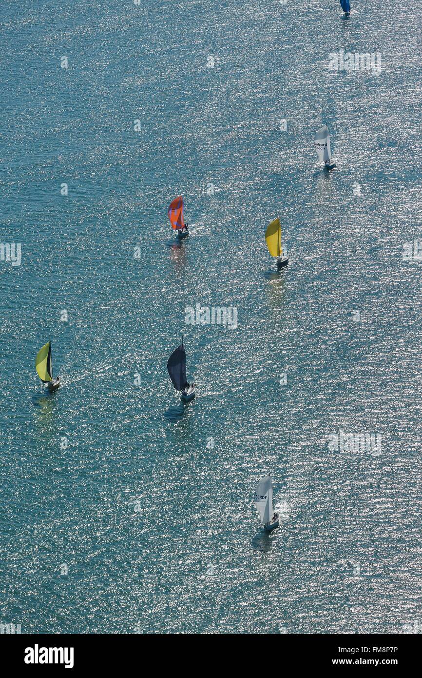 Francia, Vendee, Saint Gilles Croix de Vie, barca a vela race (vista aerea) Foto Stock