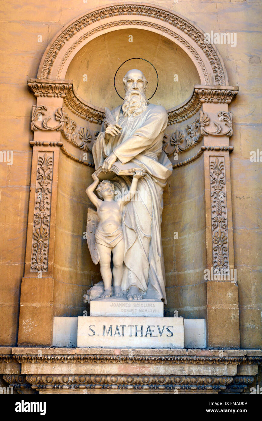 Statua di S.Phillip nel duomo di Mosta Foto Stock