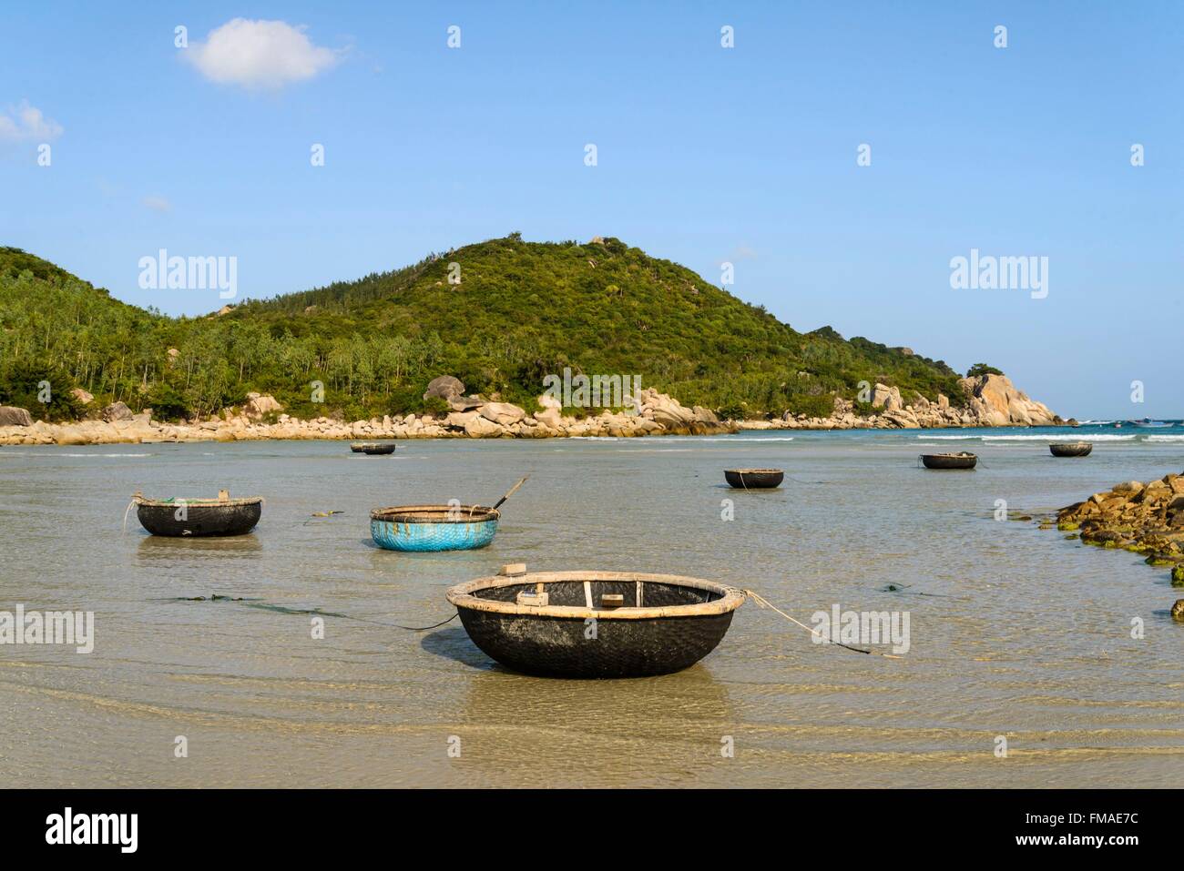 Il Vietnam, Ninh Thuan provincia, vicino a Phan Rang, Nui Chua National Park, piccolo porto di pesca vicino può rang Foto Stock