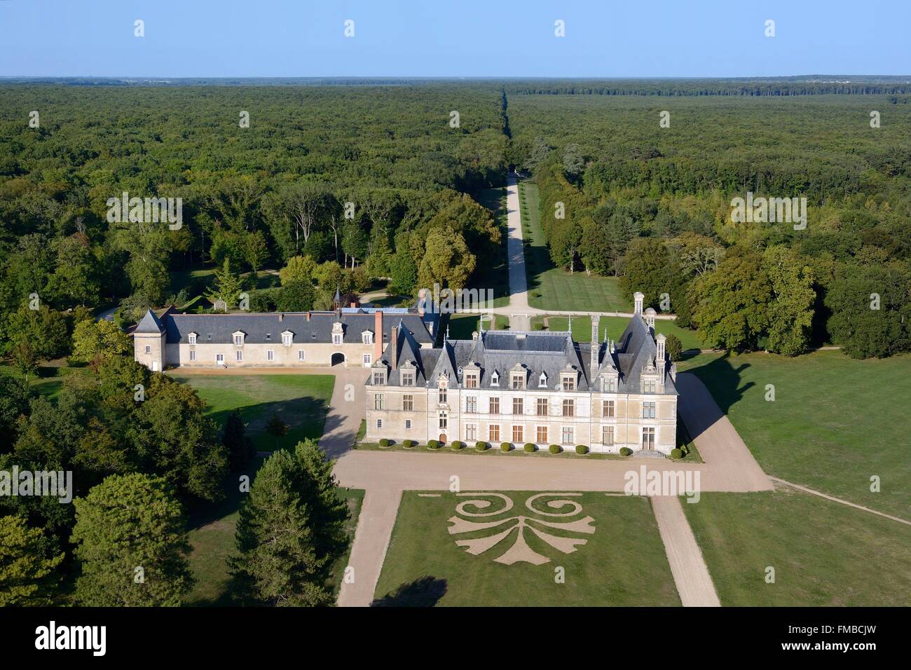 Francia, Loir et Cher, Cellettes, il castello di Beauregard (vista aerea) Foto Stock