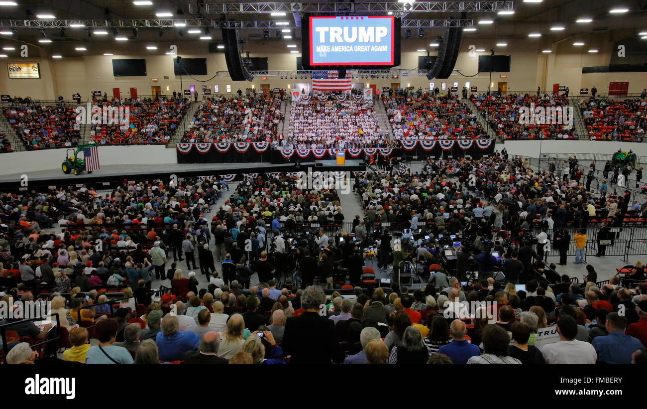 Candidato presidenziale repubblicano Donald Trump campaign rally al South Point Arena & Casino di Las Vegas Foto Stock