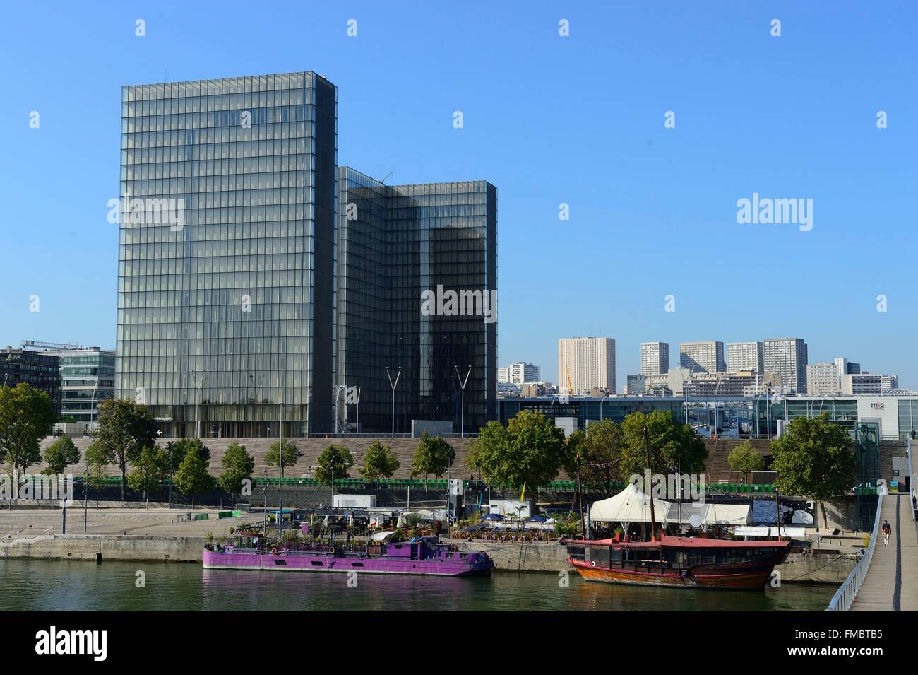 Francia, Parigi, Bibliotheque Nationale de France (Biblioteca Nazionale di Francia) dall'architetto Dominique Perrault Foto Stock