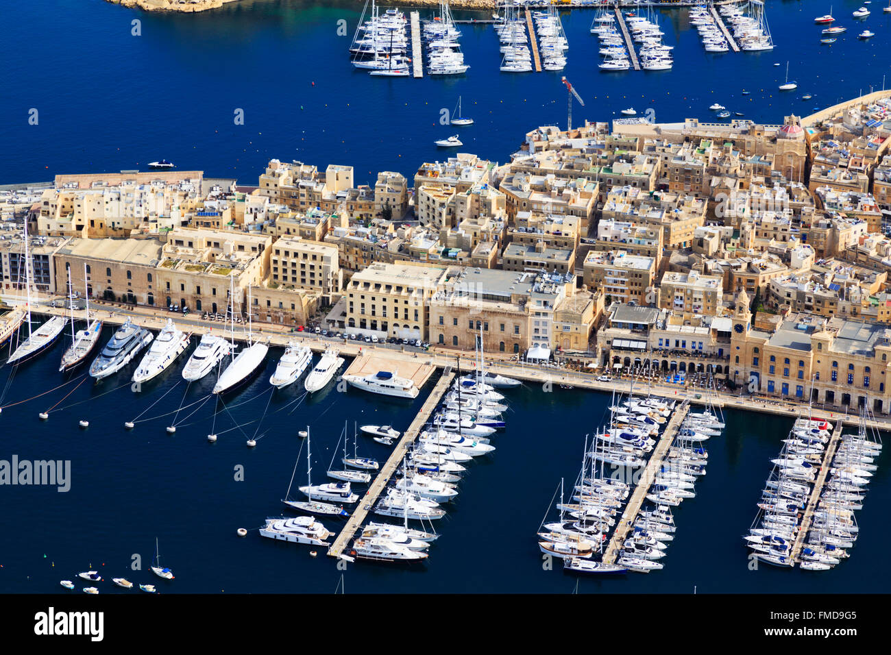 Vista aerea yacht ormeggiati a Fort San Angelo, Valletta, Malta Foto Stock