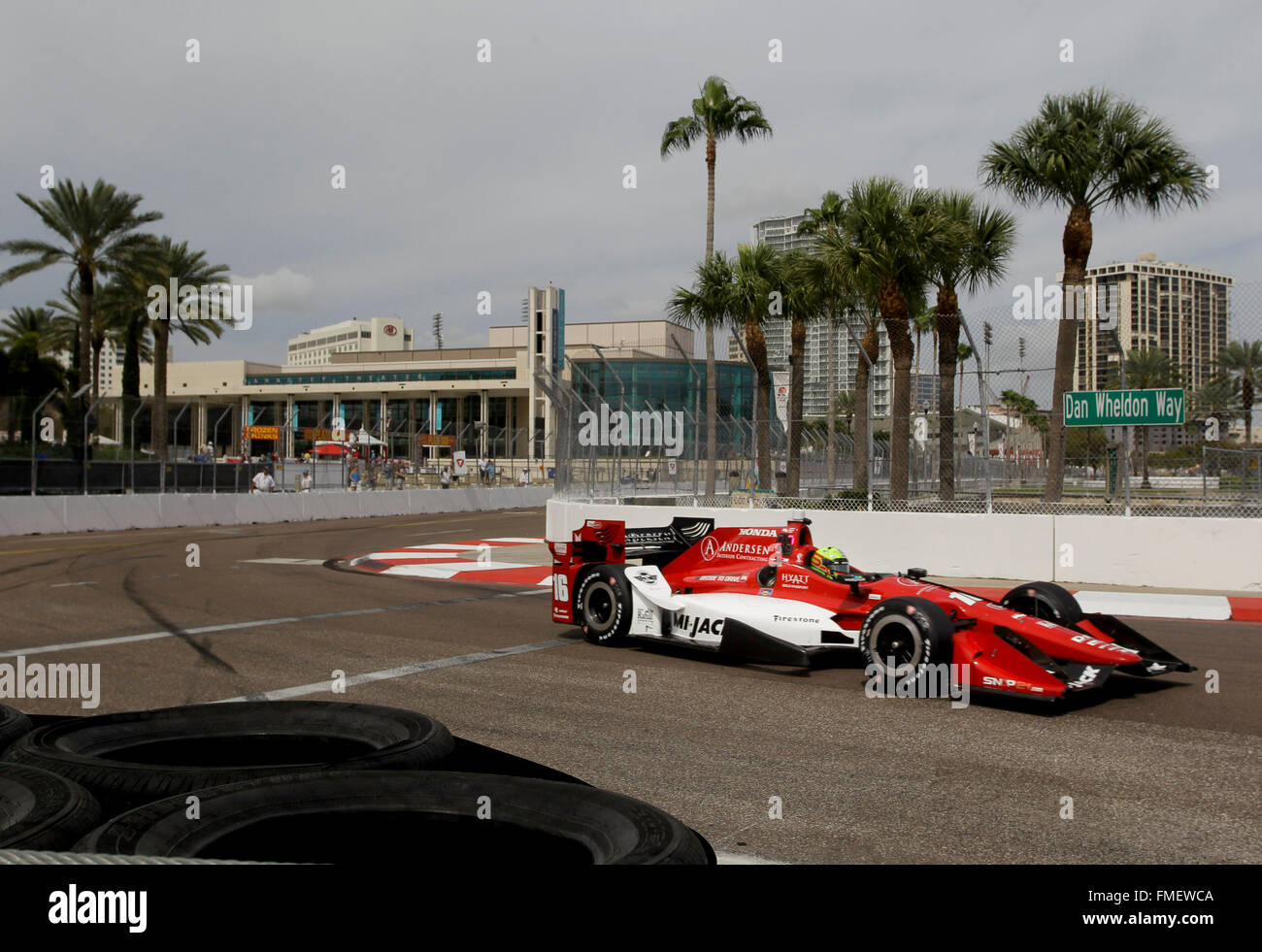 San Pietroburgo, Florida, Stati Uniti d'America. Undicesimo Mar, 2016. DIRK SHADD | Orari .IndyCar driver Pigot Spencer fa il suo modo attraverso la spira 10 durante una sessione di prove libere il giorno di apertura del la Firestone Grand Prix di San Pietroburgo il venerdì mattina (3/11/16) © Dirk Shadd/Tampa Bay volte/ZUMA filo/Alamy Live News Foto Stock