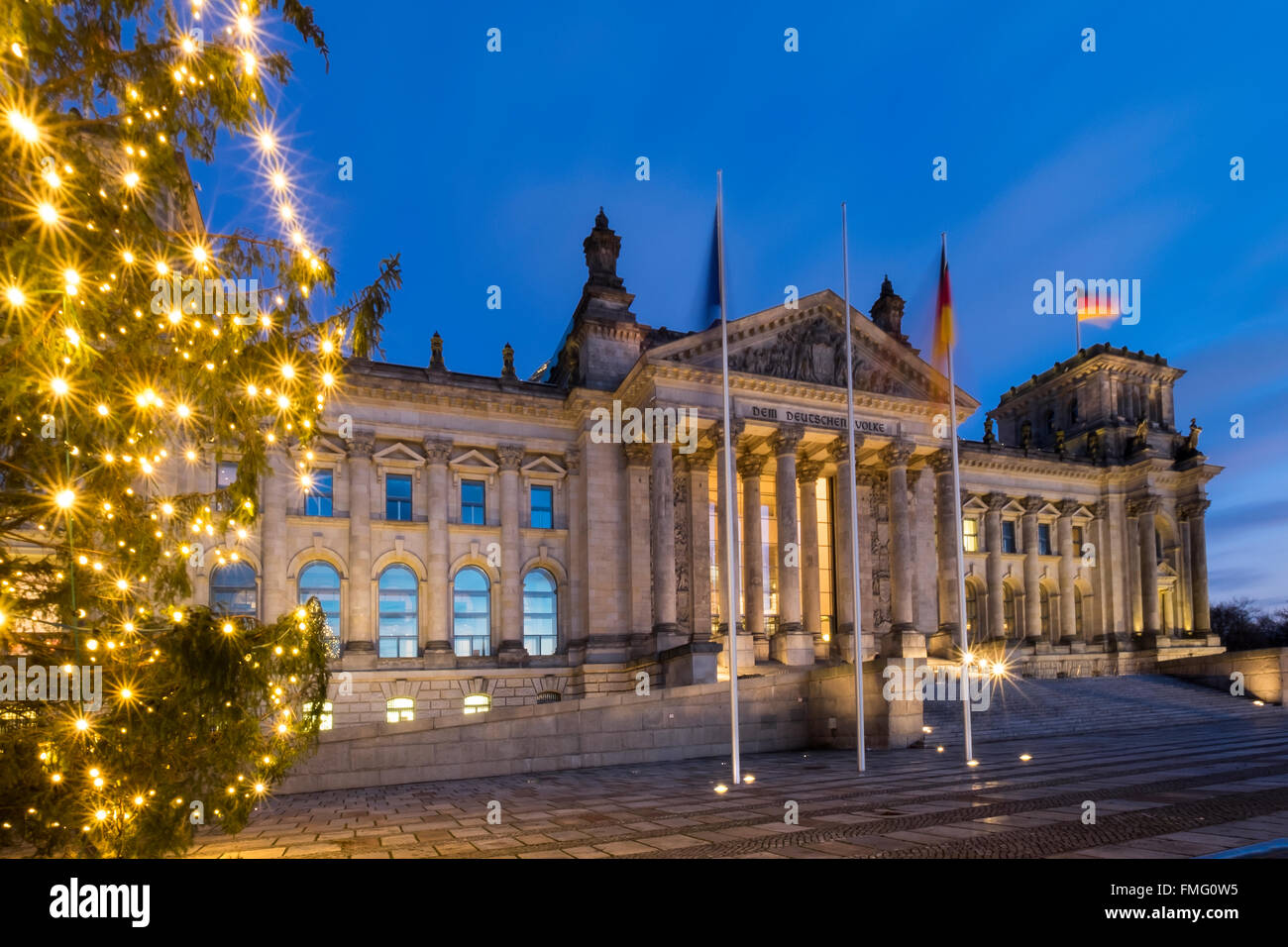 Il palazzo del Reichstag a natale, Berlino, Germania Foto Stock